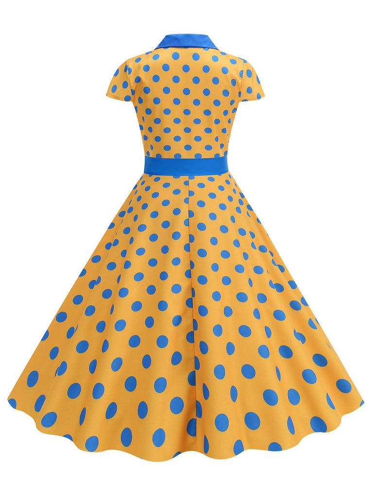 Robe trapèze à pois et nœud à revers des années 1950