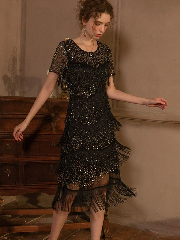 Robe à franges noire à paillettes charleston des années 1920