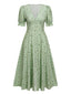 Robe verte à col en V et manches lanternes fleuries des années 1940