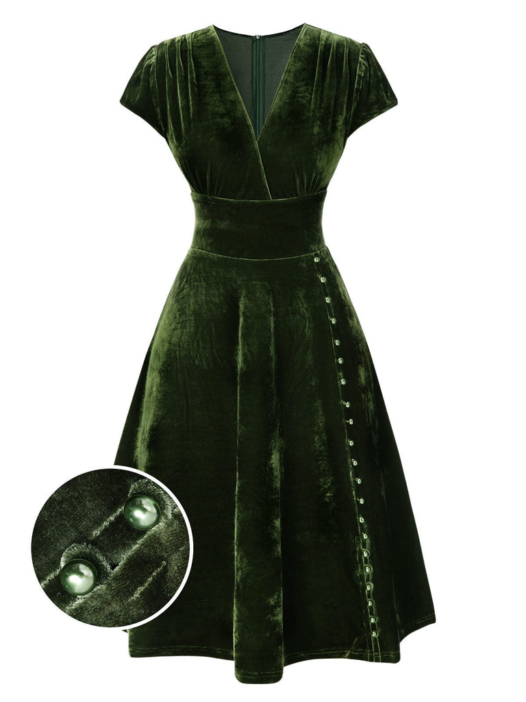 Robe verte en velours perlé à col en V des années 40