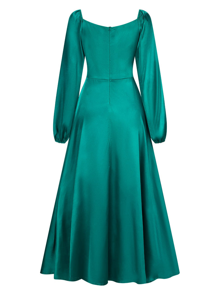 Robe plissée unie à col carré des années 1940