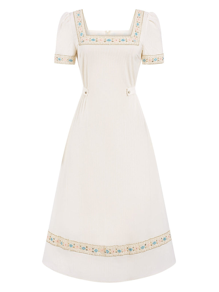 [Pré-vente] Robe blanche crème à col carré brodée des années 40