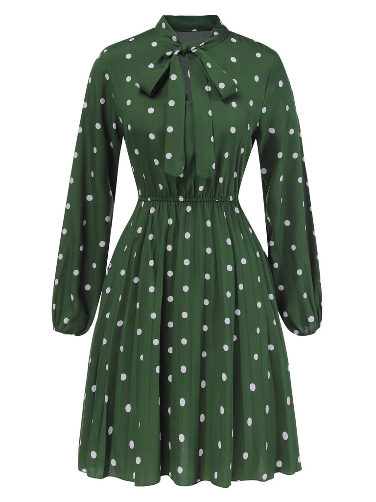 Robe plissée à pois et cordon de serrage des années 1940